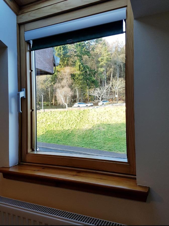 Stylish 2 Bedroom - 2 Miles Inverness City Centre Esterno foto